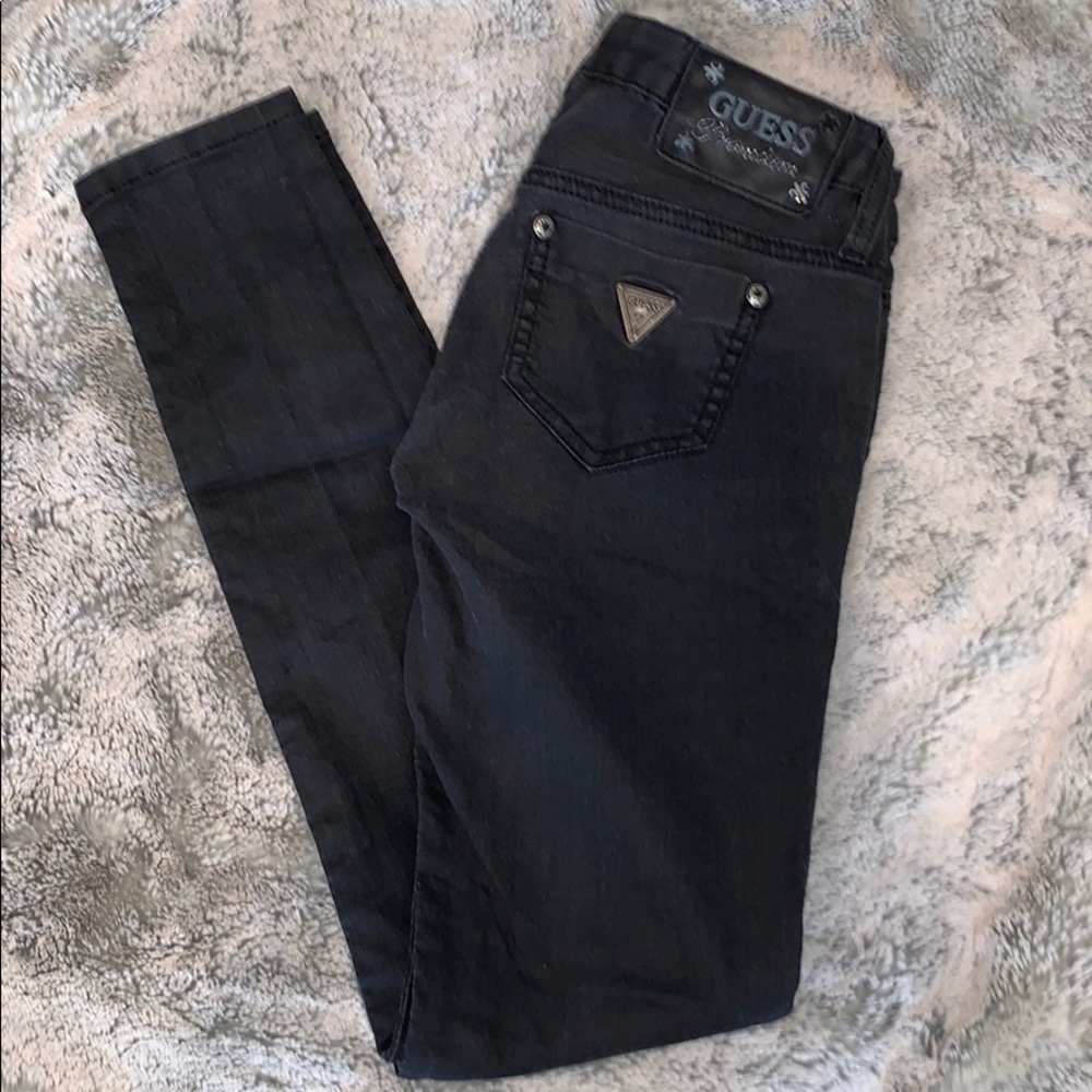 Stretchy skinny jeans